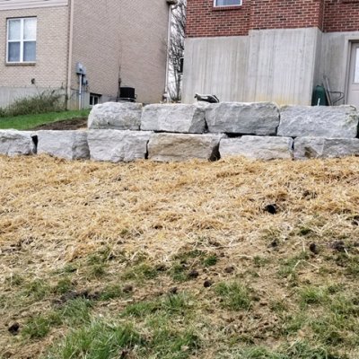 Large Chunk Retaining Wall