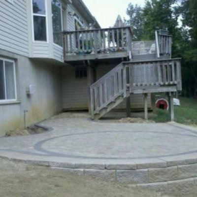 AB wall supporting paver patio