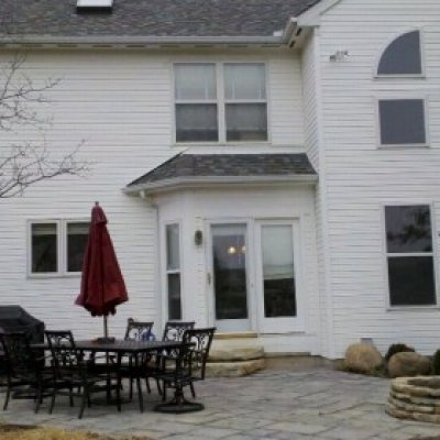 Blue Flagstone patio, Natural stone steps and fire pit