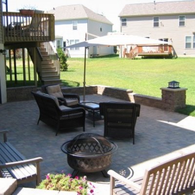 Paver patio and retaining walls