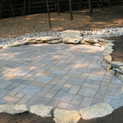 Paver Patio & Retaining Wall