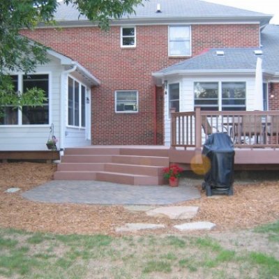 Paver Patio & Retaining Wall