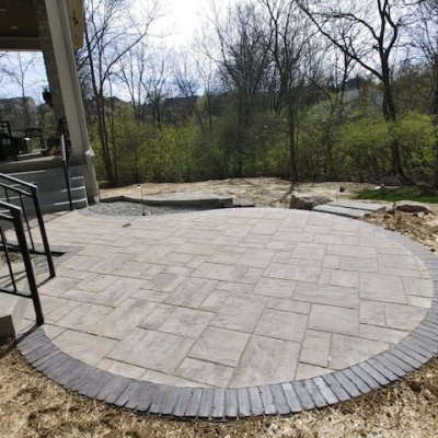 Beacon Hill Paver Patio