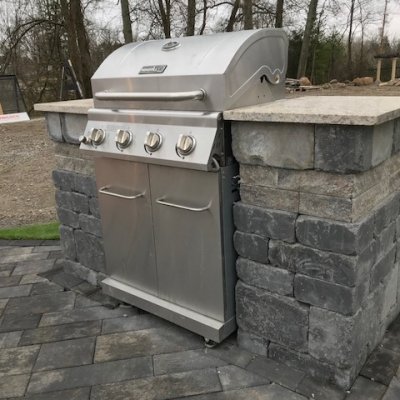 Outdoor Kitchen