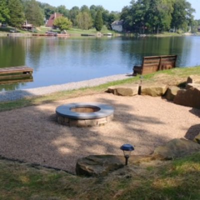 Gravel Patio, Sandstone Retaining Wall