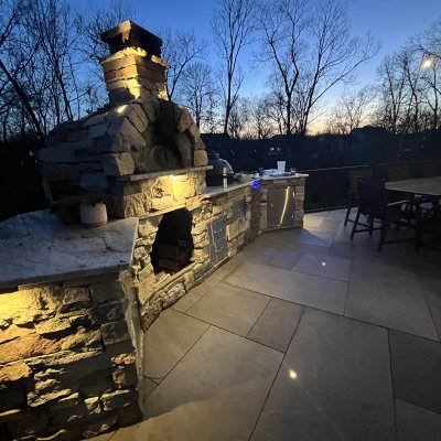 Outdoor Kitchen