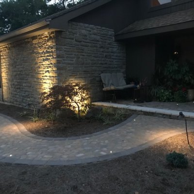 Walkway lights