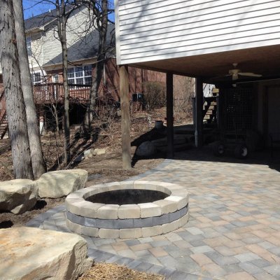 Concourse Pavor Patio Natrual Sandstone Seating Custom Firepit