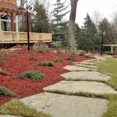 Landscape Design With Illregular Pennsylvania Blue Flagstone