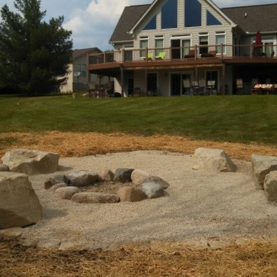 Brassfield Gravel Patio Custom Boulder Firepit