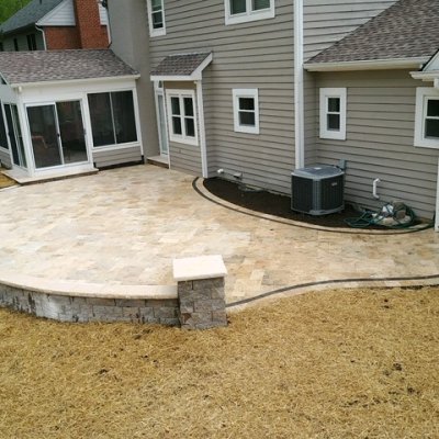 Custom Patio and Seat Wall